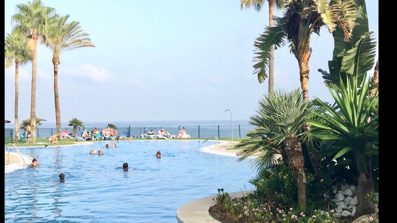 Mi Capricho 9A Beachfront- Apartment With Sea View - Costa Del Sol Sitio de Calahonda Екстериор снимка